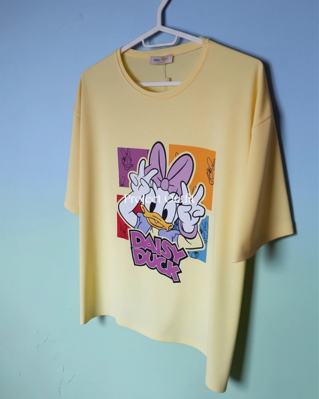 t-shirt-daisy-duck-3
