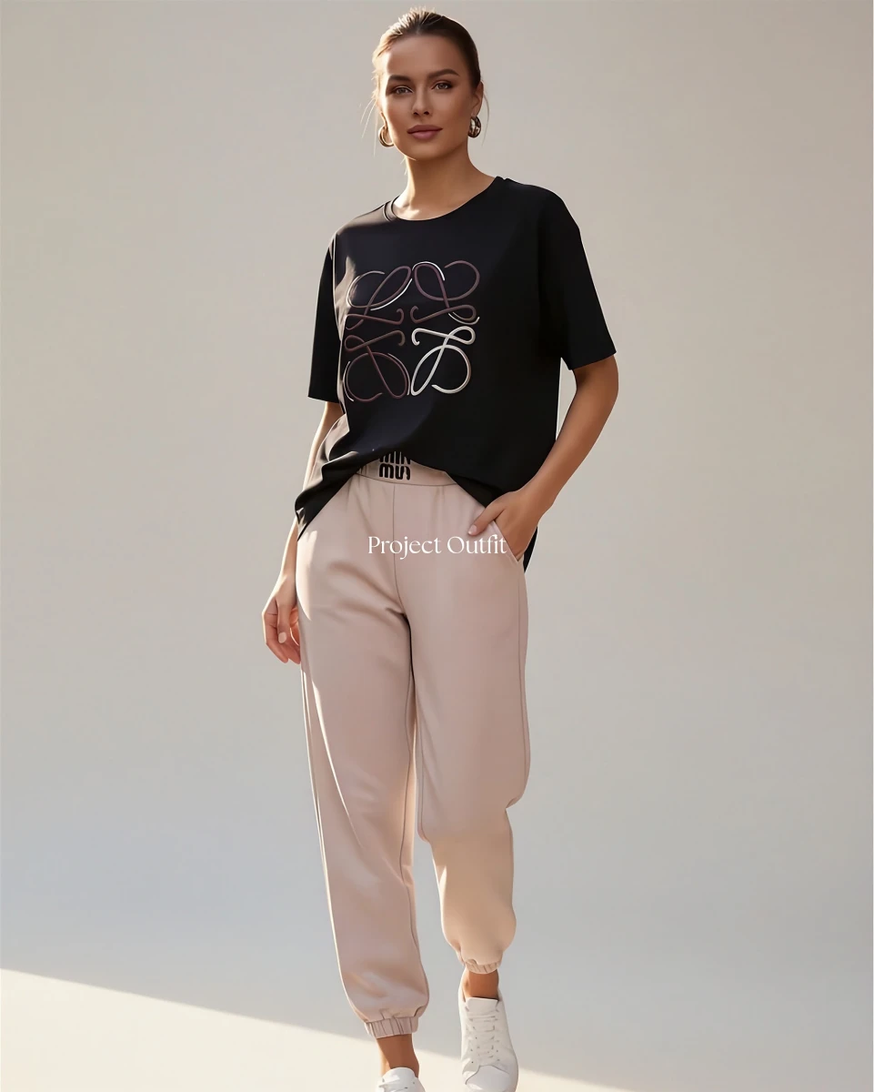 komplet-dresowy-z-haftem-czarno-bezowy-4