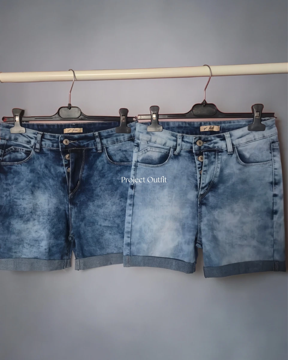 jeansowe-spodenki-marmurkowe