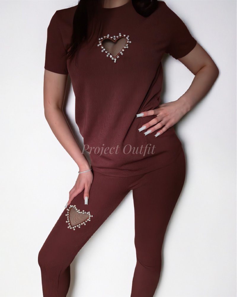 czekoladowy-komplet-legginsy-bluzka-serca-3